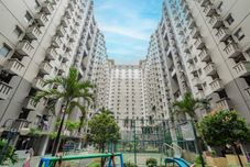 Bên ngoài OYO 94052 Apartement Gateway Cicadas by Guling Property