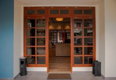 Exterior 2 T-Door Guest House