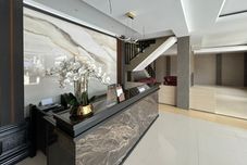 Lobby Urbanview TWH Costel near Stadion Maguwoharjo Yogyakarta