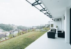 Điểm tham quan lân cận 4 Beverly Hill Mountain View Villa 8 bedrooms with a private heated pool and a movie room