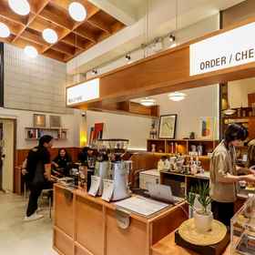 Bar, Cafe and Lounge 1 StayAt Bedever Bangkok Hotel, Bangkok Hotels