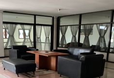 Lobi 7 OYO 94142 Al Fatih Residence Syariah 2