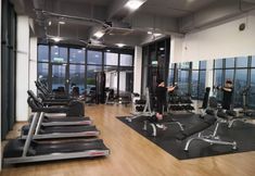 피트니스 센터 2 New Duplex for 6 Pax @ EkoCheras by Fei Hong