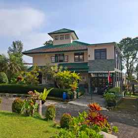 Exterior / Building 1 Villa Green Fresh, Cipanas Villas