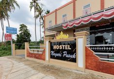 ภายนอกอาคาร 2 RedDoorz near Waterworld Lampung