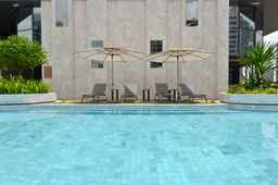 GM Estate Hotel and Executive Apartments, USD 183.21
