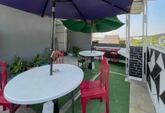 Common Space 7 RedDoorz near Karawang Central Plaza