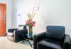 Lobby 2 RedDoorz near Majapahit Semarang