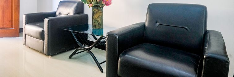 Lobby RedDoorz near Majapahit Semarang