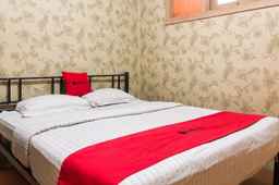 RedDoorz near RS Siloam Karawaci, USD 11.34