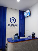 로비 4 Rosalyne Sleepbox Tugu Kranggan