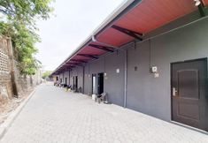 Exterior 3 Homestay Sido Joyo near Sunrise Mall Mitra RedDoorz