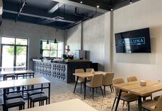 Bar, Cafe and Lounge 5 Casaluna Bed & Breakfast Purwokerto by Avalon