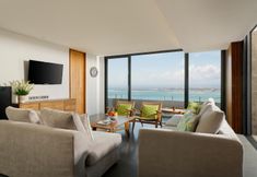 Lobby 5 Santos Cliff View by Nakula