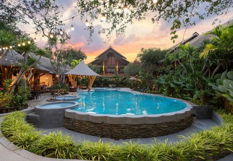 สระว่ายน้ำ Prangpaya Khaoyai