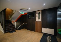 Lobby 7 Swing & Pillows - Sungei Wang Bukit Bintang