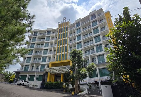 Exterior Point C Hotel Bandung