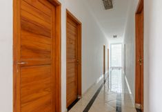 Common Space 3 RedDoorz near Trans Studio Mall Cibubur