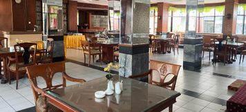 레스토랑 5 MAS GRAHA HOTEL