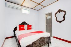 Phòng ngủ Hotel O Joglo Menoreh Resto & Homestay