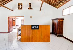 Sảnh chờ 6 Hotel O Joglo Menoreh Resto & Homestay