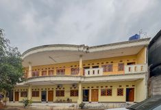 Exterior 5 RedDoorz @ Kuning GH Jatinangor