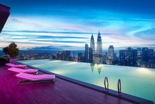 สระว่ายน้ำ HOME STYLE at Platinum Suites 2 KLCC Twin Towers