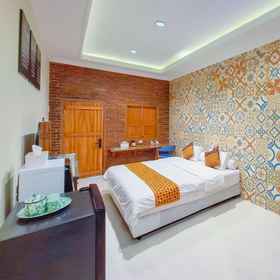 Bedroom 1 Omah Kampoeng Near UKSW Salatiga Mitra RedDoorz, Salatiga Hotels