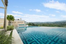 游泳池 Askara by Kozystay