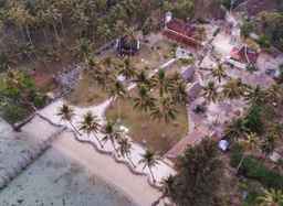 Arys Lagoon Bungalow & Hotel, USD 60.02