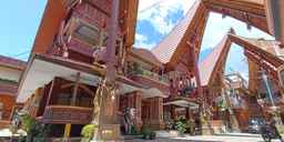 HOTEL LALLANGAN, USD 27.59