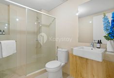 ห้องน้ำภายในห้อง 4 Jatayu by Kozystay