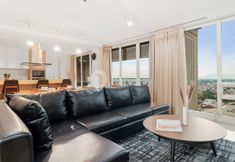 Others 4 Karaton by Kozystay