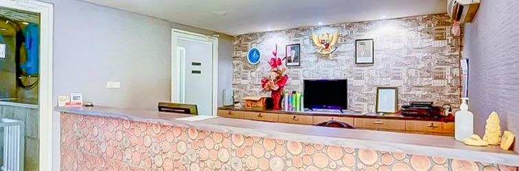 로비 Grand Hills Hotel Near Ketapang Banyuwangi Mitra RedDoorz