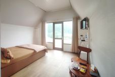 ห้องนอน Kayon Lawu RedPartner