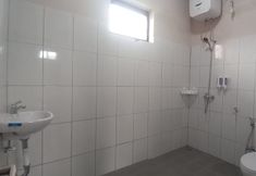 客房浴室 5 Kemuning_Inn