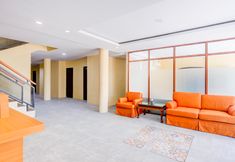 로비 7 Collection O Nagoya Near Nagoya Hill Mall Formerly Sedago Inn