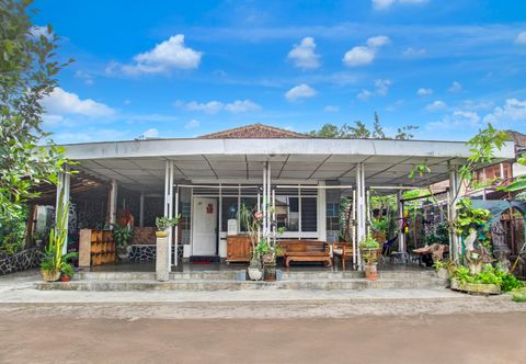 Exterior Hotel O Prawirotaman Near Keraton Yogyakarta Formerly Chez Laelik Guesthouse