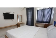 Kamar Tidur 5 Collection O Bekasi Near Golden City Bekasi Formerly Metropolitan Park