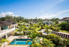 외관 5 ROBINSON Khao Lak