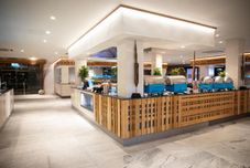 로비 ROBINSON Khao Lak