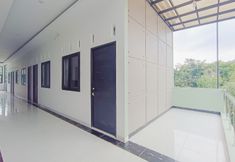 외관 3 RedDoorz Syariah near RSUD Kajen Pekalongan