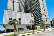 Lobi The Song Yuki Apartment