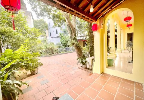 Exterior Lee Homestay Hanoi