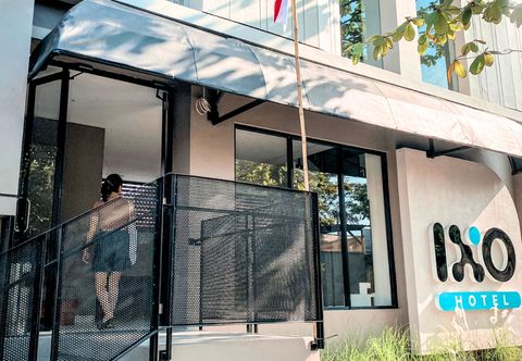 외관 IXO HOTEL SEMARANG