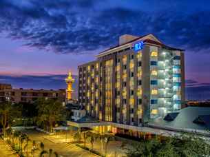 B2 Suphan Buri Premier Hotel, THB 1,064.85