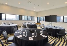 機能ホール 7 ARTOTEL Hub Simpang Temu