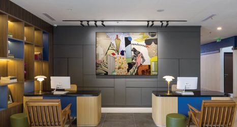 ロビー 2 ARTOTEL Hub Simpang Temu