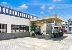 Exterior 2 Hotel O Medan City Center Near Universitas Darma Agung Formerly Residence Anugrah