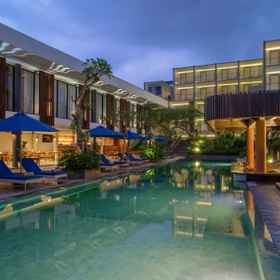 Swimming Pool 1 Dialoog Seminyak, The Simplicity Kerobokan Hotels